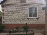 Продаю комфортабельный кирпичный дом 70 кв. м / Фролово